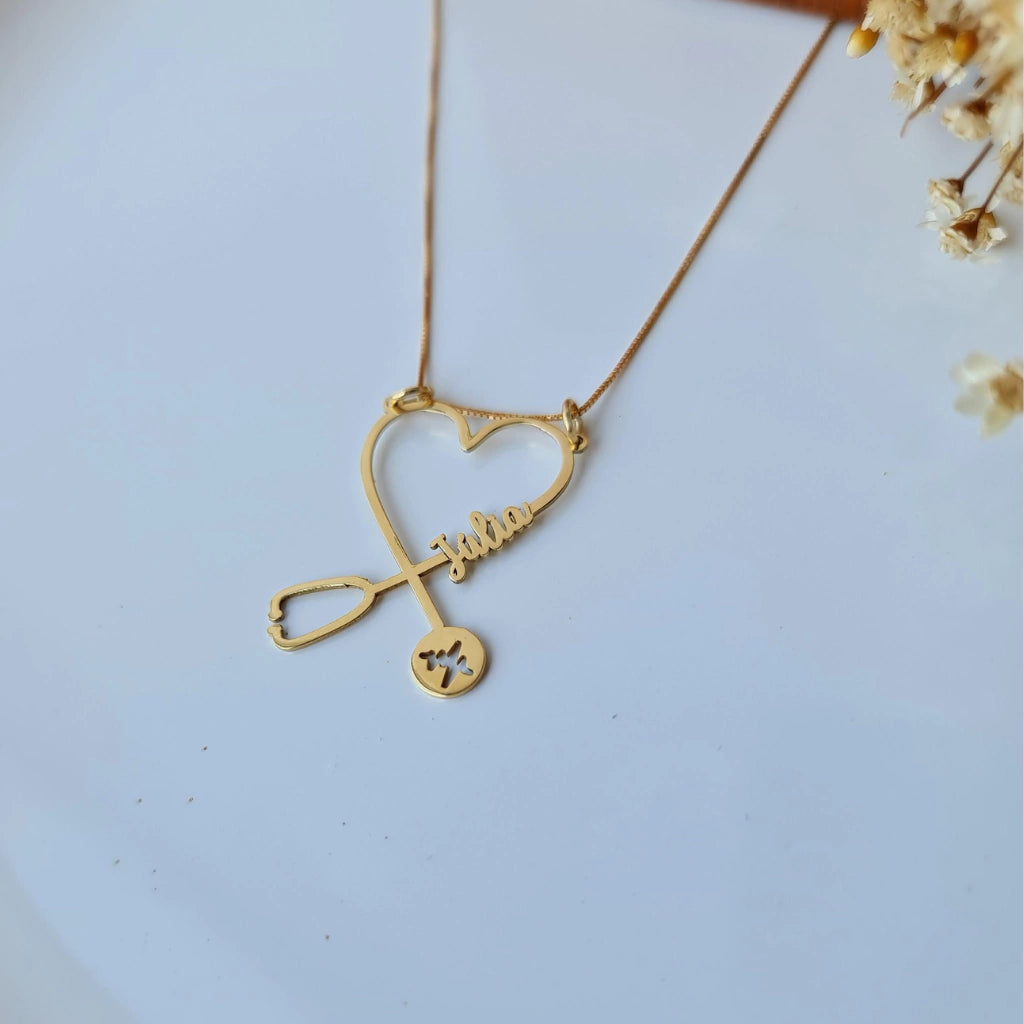 Pingente com nome para curso de Medicina em ouro 18k