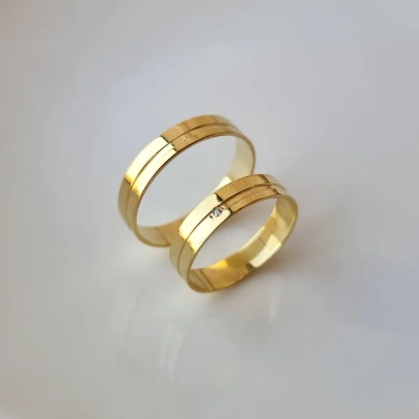 Par de Alianças modelo 023 em ouro 18k