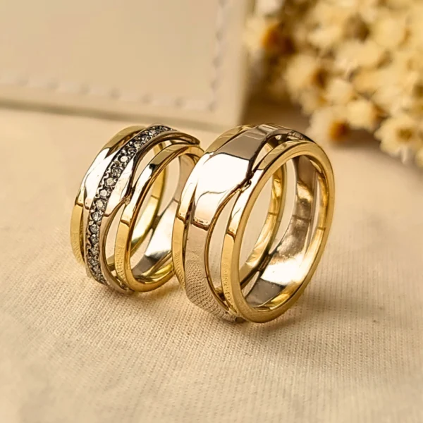 Par de Alianças em Ouro 18K Modelo Abu Dabi
